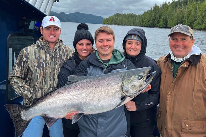 Private Ketchikan Salmon Fishing & Wildlife Viewing Charter