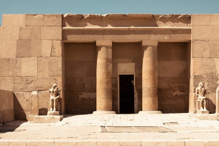 Layover to the Giza Pyramids & Sphinx: Private Airport Tour from Cairo photo 2