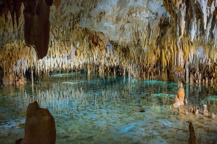Hide and Seek GeoTour: Self-Drive Cayman Islands Treasure Hunt