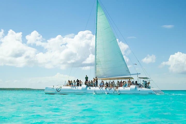Saona Island Catamaran Adventure from Punta Cana — Full-Day Trip with Lunch photo 1