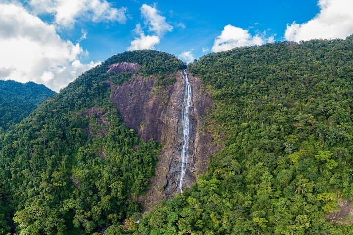 Bach Ma National Park Day Trek from Da Nang: Summit, Waterfalls & Five Lakes