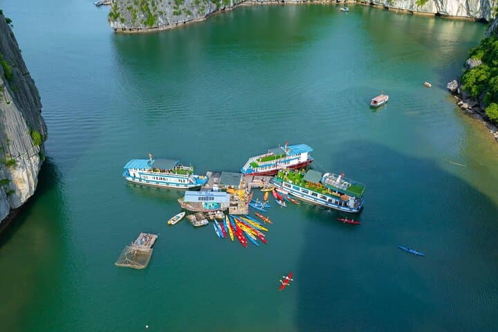 Half-Day Lan Ha Bay Adventure: Kayaking, Boat-Jumping & Sunset from Cat Ba photo 2