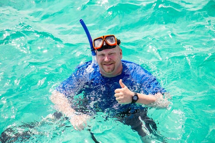 Rose Island Snorkel & Turtle Visit: Half-Day Nassau Getaway from Nassau photo 4