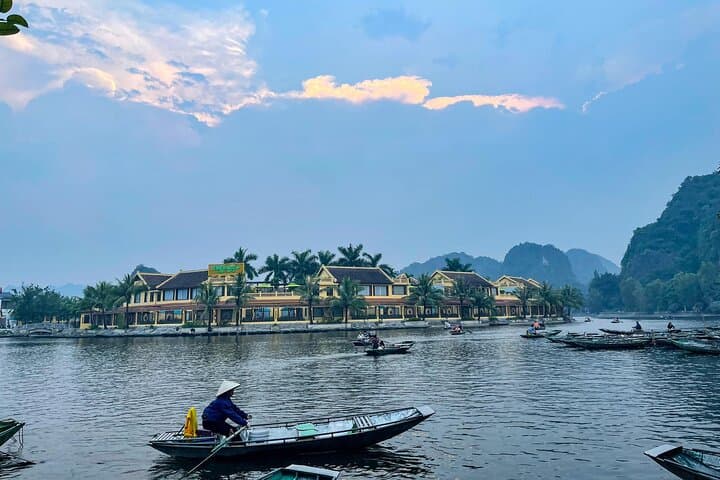 Hanoi to Tam Coc & Hoa Lu: Private Luxury Day Trip to Quang Phu Cau Incense Village photo 6