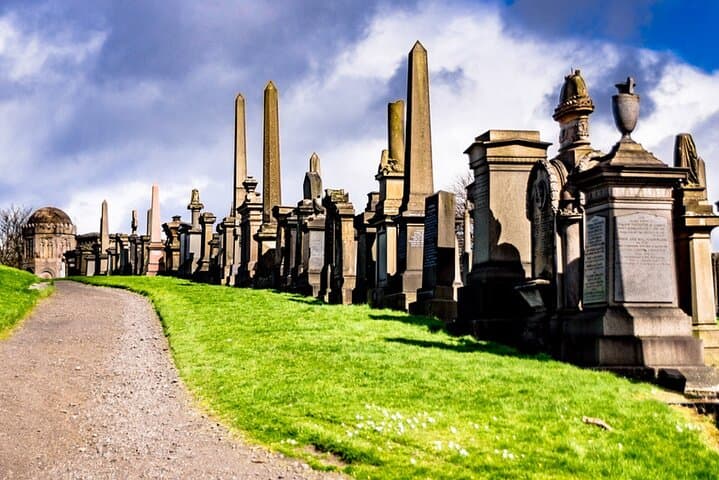 Glasgow Scavenger Hunt and Sights — Self-Guided Walking Tour photo 4