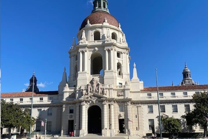 Pasadena Scavenger Hunt: Self-Guided City Sights Walking Tour photo 6