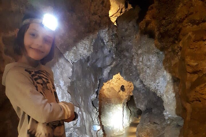 Budapest Cave Walk: Private Guided Tour of Szemlő-hegyi & Pál-völgyi Caves photo 4