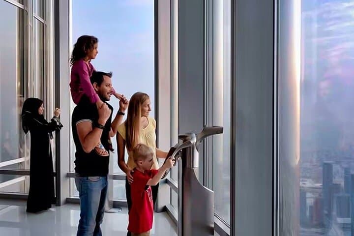Burj Khalifa At The Top: 124th & 125th Floor Ticket Guide photo 6