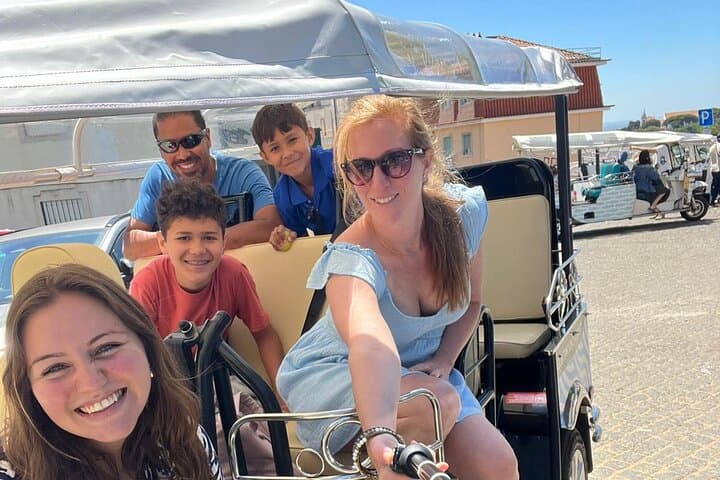 Lisbon Tuk-Tuk Private Guided Tour — 4‑Hour All‑City Highlights photo 5