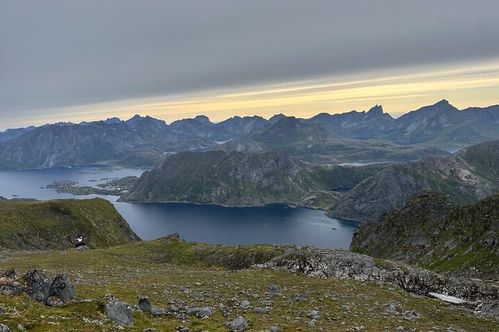 Private Boat Sightseeing and Mountain Hike in Lofoten (Leknes)