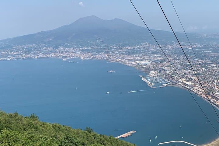 Day Trip to Pompeii, Positano & Sorrento: Amalfi Coast Small-Group Tour photo 1