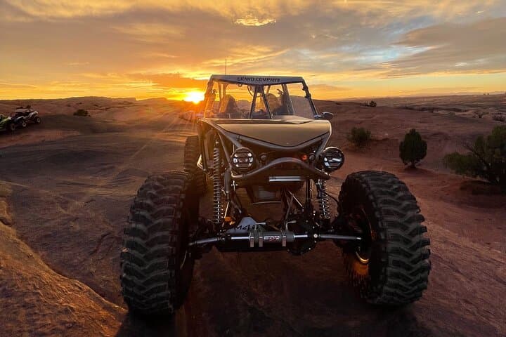 Master the Hell's Revenge Trail: Insane Rock Buggy Adventure in Moab photo 4