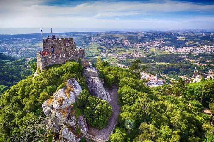 Explore Sintra's Moorish Castle: Skip-the-Line Self-Guided Audio Tour photo 3