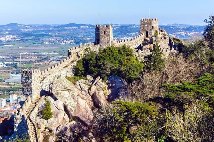 Explore Sintra's Moorish Castle: Skip-the-Line Self-Guided Audio Tour photo 2