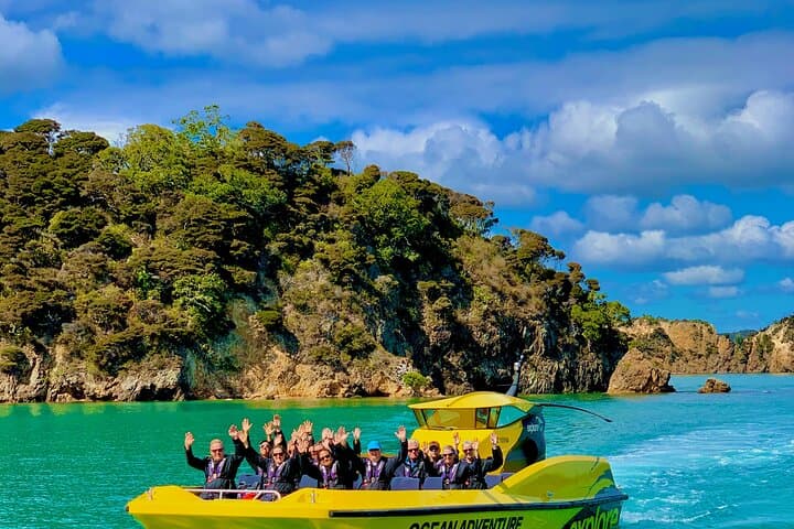 Fast Boat to the Hole in the Rock — Bay of Islands Thrill Cruise photo 5