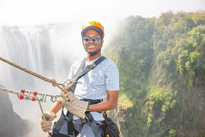 Abseiling Victoria Falls: Rappel 110m into the Zambezi Gorge photo 4
