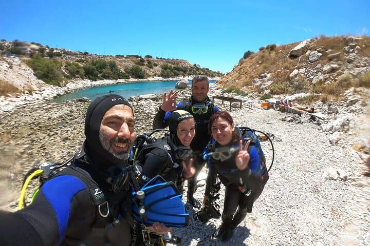 Try Scuba Diving in Athens — Beginner Aegean Dive in Vouliagmeni photo 3