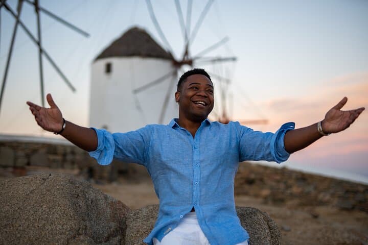 Private Mykonos Town Photographer — 90-Minute Photo Tour of Little Venice & Windmills photo 2
