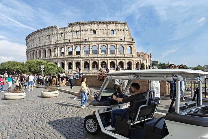 Private Golf Cart Tour in Rome: Panoramas, History & Trastevere photo 2