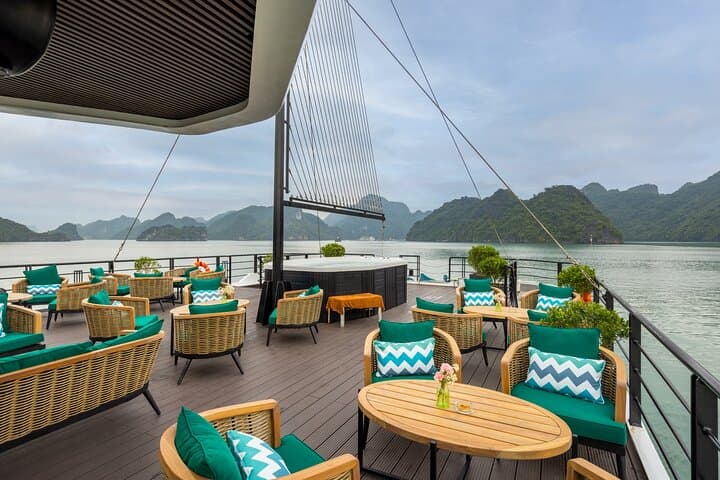 Halong Delight 2: Full-Day Luxury Cruise Through Halong & Lan Ha Bay photo 2