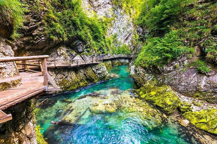 Bled Vintgar Gorge Shuttle — Fast, Easy Access to Vintgar Gorge from Bled photo 4