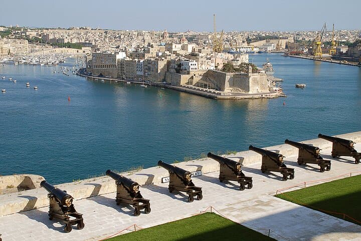 Day Trip from Pozzallo to Malta: Valletta & Mdina Guided Tour photo 5