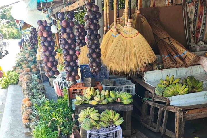Tagaytay Food & Nature Day Tour from Manila — Bites and Sights Guide photo 2