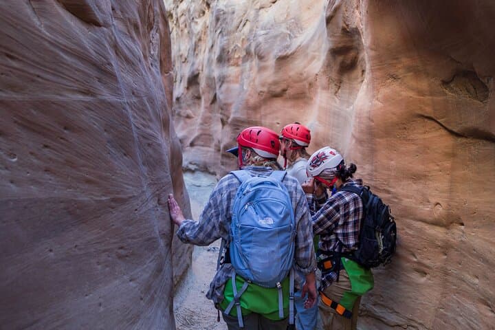Blue Pools Canyoneering Near Lake Powell: Beginner-Friendly Slot Canyon Rappels photo 4
