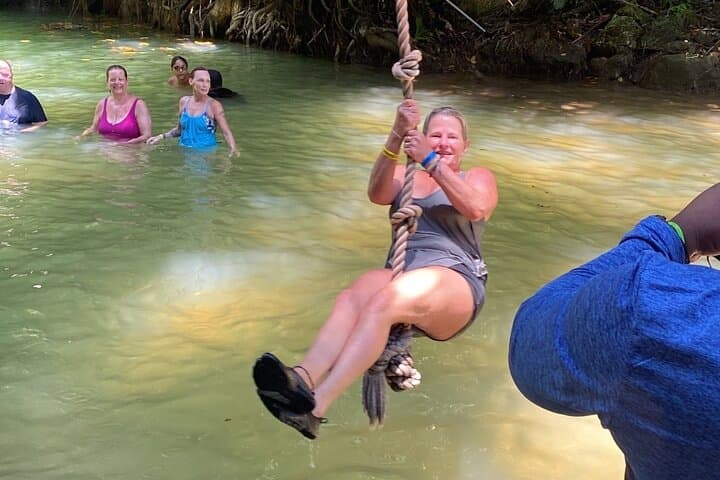 YS Falls and Zipline Adventure from Montego Bay: Private Day Trip to St. Elizabeth