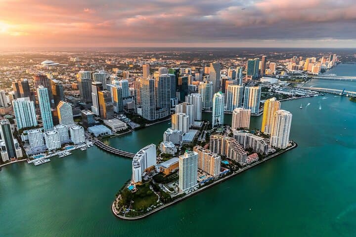 Miami Airport Executive Transfer Private Chauffeur Service to MIA photo 5
