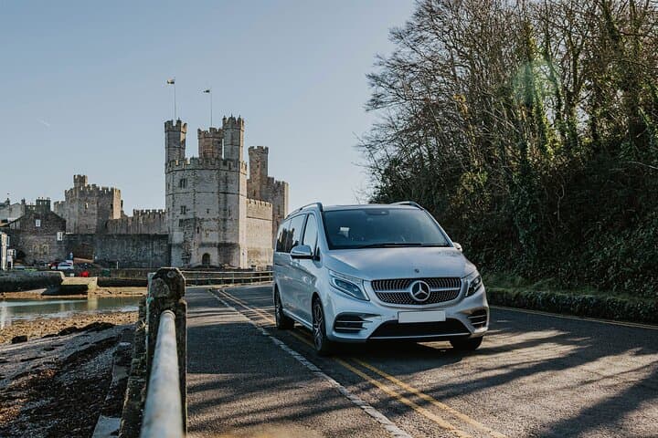 Private North Wales Shore Excursion: Castles, Coast and Snowdonia in a Day