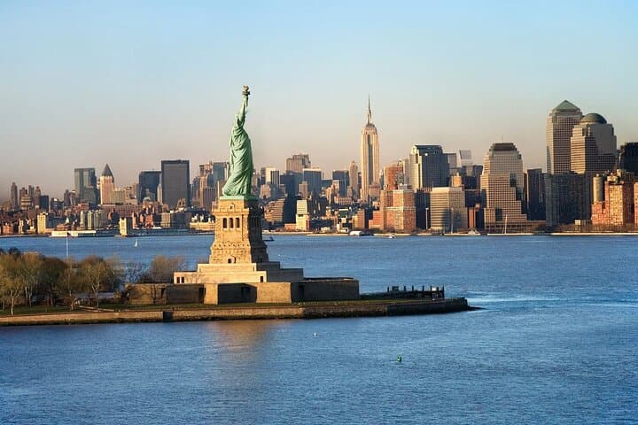 Self-Guided NYC Walking Audio Tour: Times Square to Central Park in 2–3 Hours photo 6