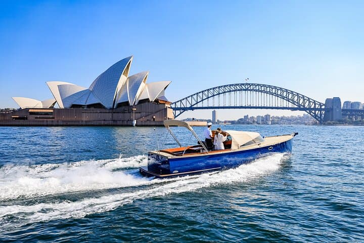 Sydney Harbour Sunset Selfies: Private Golden-Hour Harbour Cruise photo 4