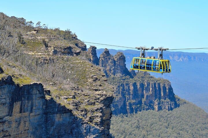 Blue Mountains Panoramic Day Tour from Sydney: Cable Cars, Three Sisters & Leura photo 2