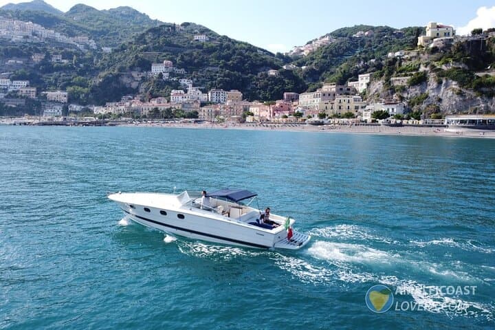 Amalfi Coast Small-Group Boat Tour from Salerno photo 6