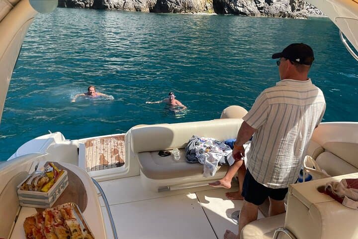 Amalfi Coast Small-Group Boat Tour from Salerno photo 4