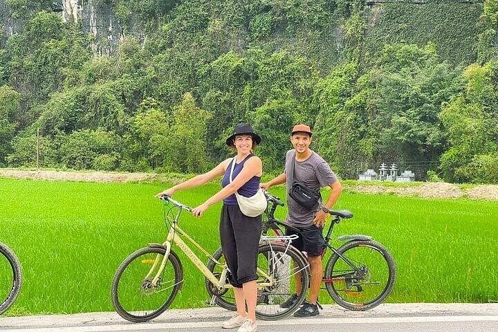 Ninh Binh Day Trip From Hanoi: Hoa Lu, Trang An Boat Tour, Mua Cave & Cycling photo 4