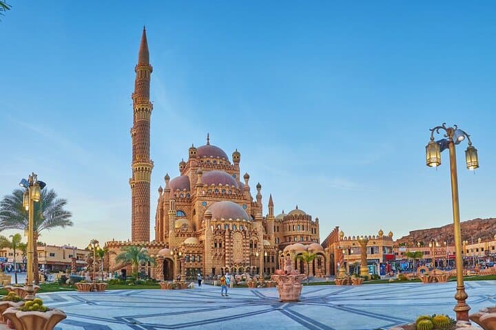 City Sightseeing Excursion in Sharm El Sheikh: Old Market, Al Sahaba Mosque & Heavenly Cathedral