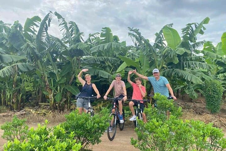 Hanoi Biking: Long Bien Bridge to Red River Island Half-Day Tour photo 6