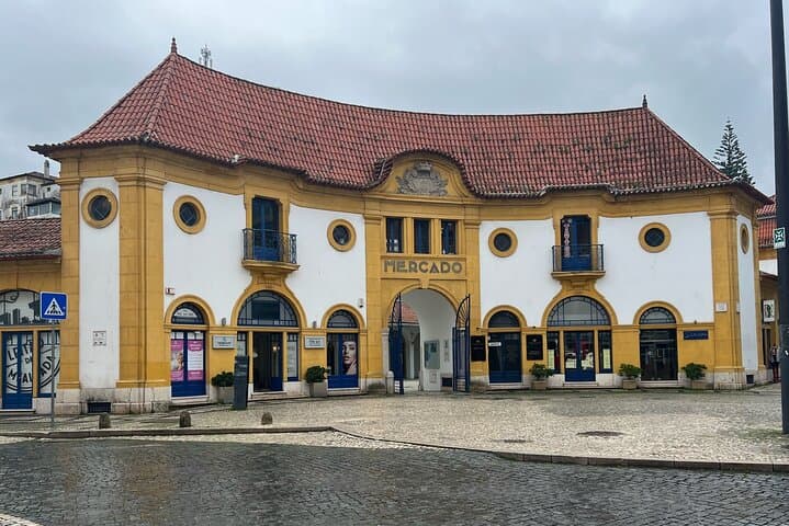 Explore Leiria: Self-Guided Scavenger Hunt and Historic Sights Walking Tour photo 4