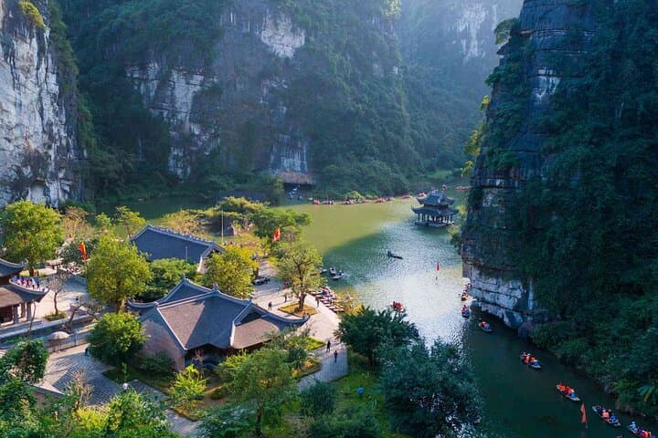 Full-Day Ninh Binh Highlights: Hoa Lu & Trang An Boat Tour from Hanoi photo 2