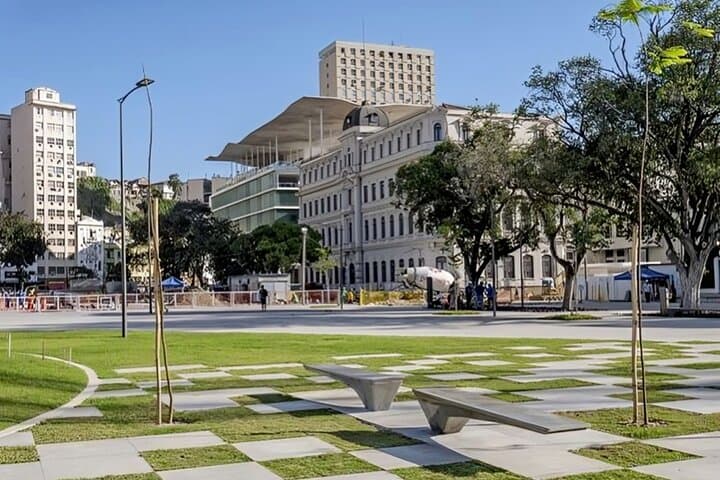 Rio de Janeiro Historical Downtown Walking Tour — Centro, Praça XV & Cinelândia photo 5
