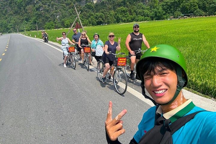Full-Day Ninh Binh Highlights: Hoa Lu & Trang An Boat Tour from Hanoi photo 4