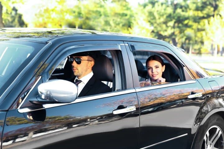 Discover Dubai by Luxury Car: Private Chauffeur & Flexible City Transport photo 4