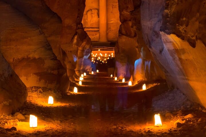 Private Jordan Secrets Tour: 2-Night Petra, Jerash & Mount Nebo from Sheikh Hussein