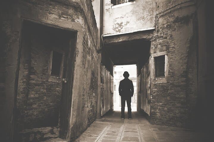 Jack the Ripper Walking Tour London — Whitechapel Night Walk & Crime History photo 2