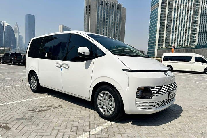 Private Chauffeur from Dubai to Abu Dhabi: 10-Hour Custom City Tour photo 4