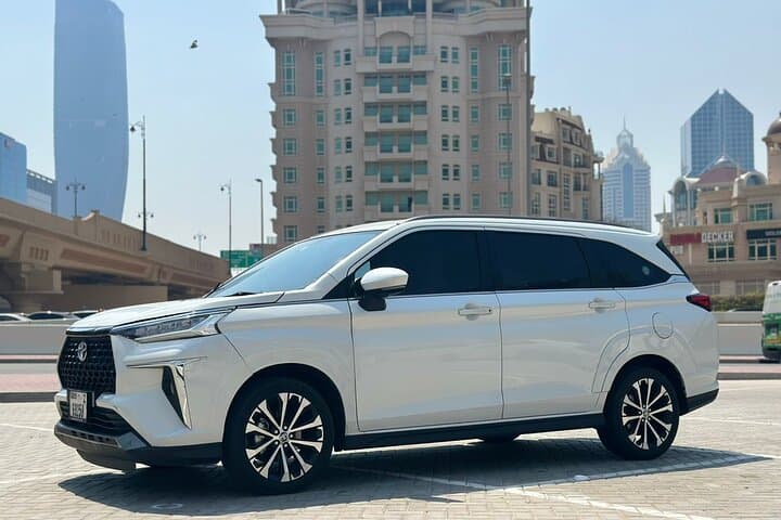 Dubai Full-Day Private Car & Driver — Flexible City Touring in Comfort photo 2