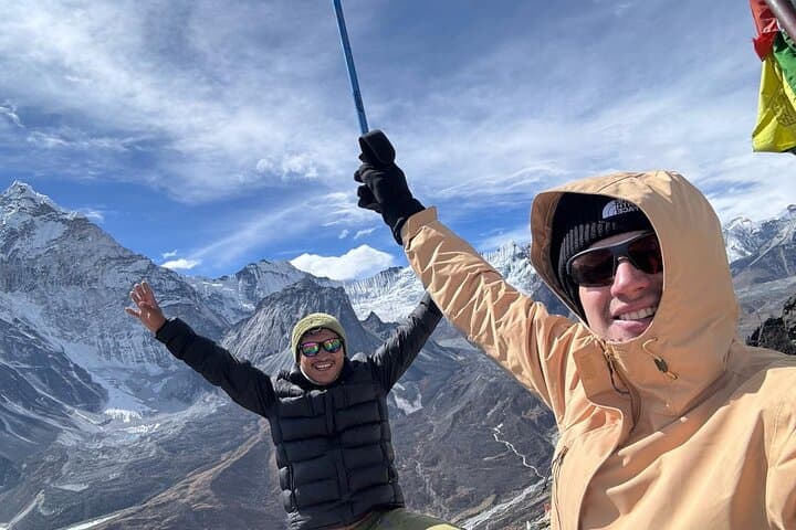 Short Everest View Trek from Lukla: 4-Day Namche & Everest View Hotel Experience
