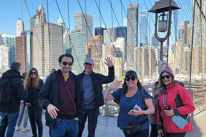 Brooklyn Bridge to DUMBO Walking Tour: Brooklyn Heights & East River Views photo 4